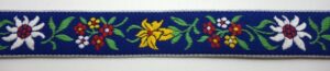 15-069 Webband 15-069, Alpenblumen auf Blau – für Hundehalsbänder 15 bis 20 mm