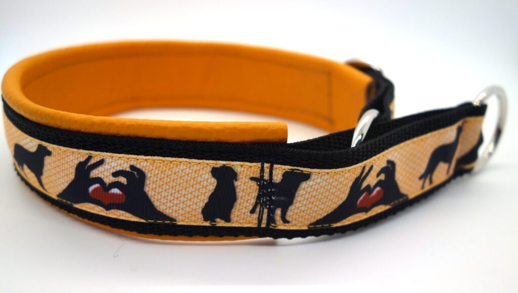 Hundehalsband 1122, Hundeliebe auf Ocker – fertig ab Lager