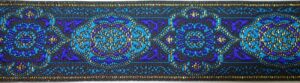 Webband 25-049, Brokat-Medaillons Blau-Violett – für Hundehalsbänder 25 bis 35 mm