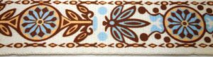 35-016 Webband 35-016, Blumenmedaillons auf Creme – für Hundehalsbänder über 35 mm